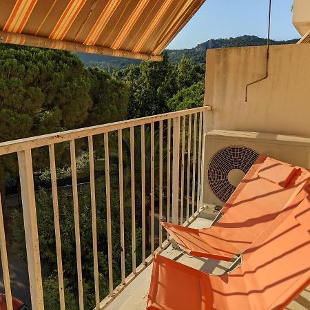 Superbe T2 Proche Des Plages Et Des Commerces Hyères Buitenkant foto